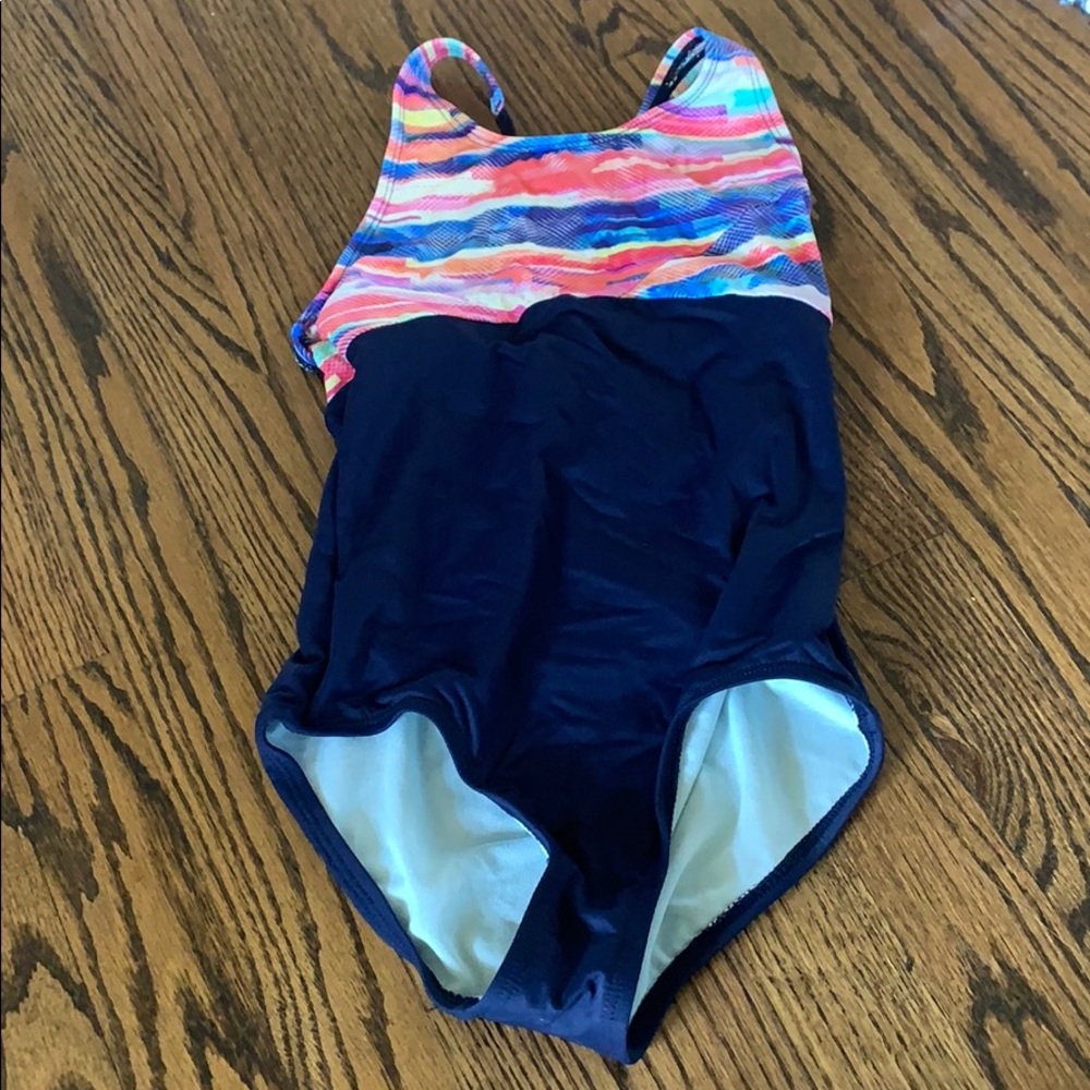 ATHLETA GIRL ONE PIECE SWIMSUIT!!